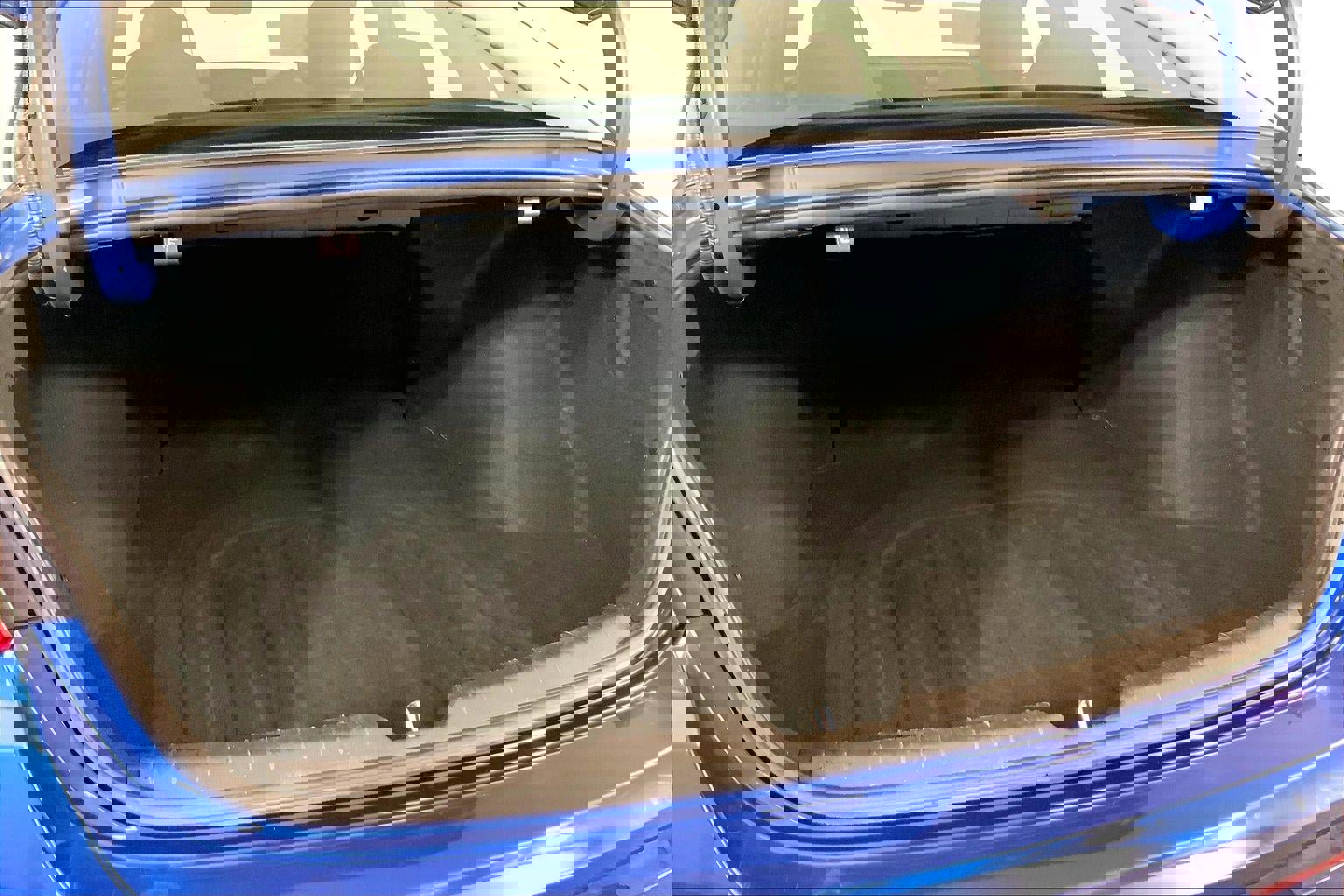 Used 2021 Kia K5 GT-Line w/ GT-Line FWD Premium Package image 4