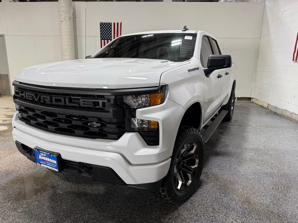 Used 2025 Chevrolet Silverado 1500 Custom w/ LPO, Dark Essentials Package image 3