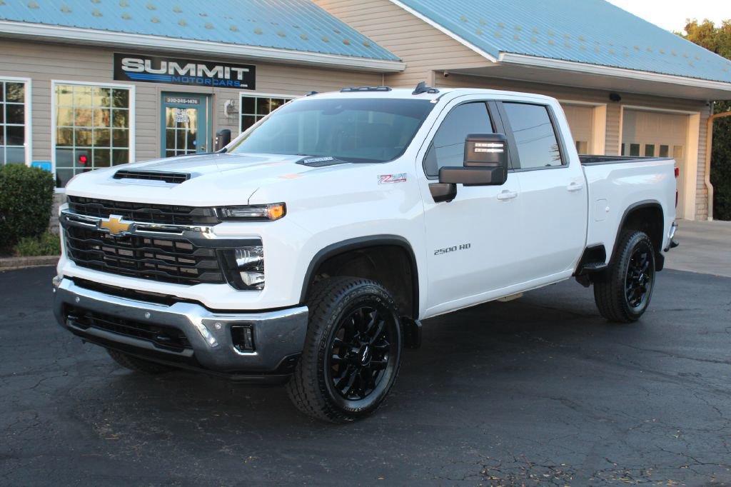 Used 2025 Chevrolet Silverado 2500 LT w/ All Star Edition