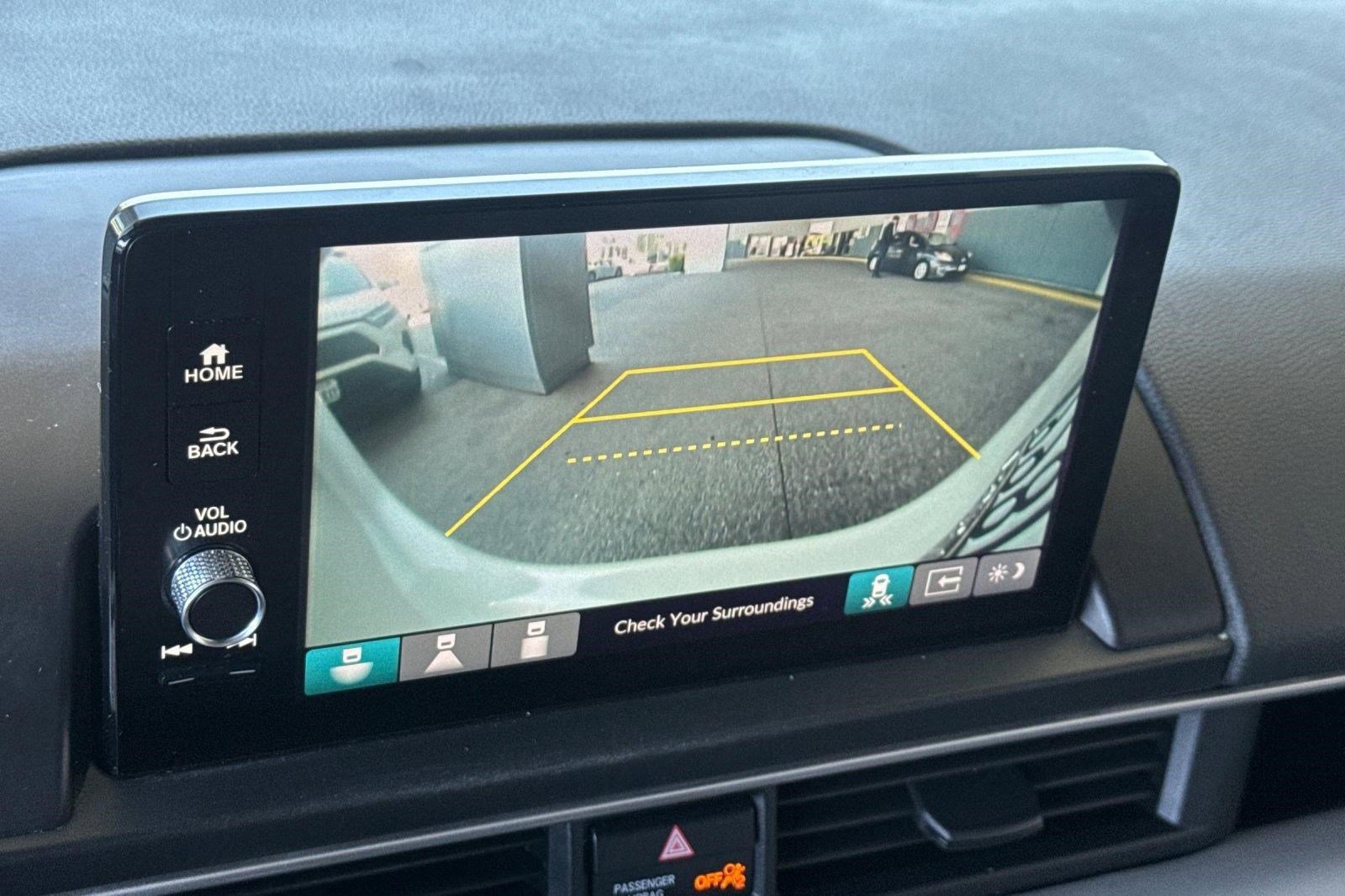 Used 2023 Honda Pilot Touring image 18