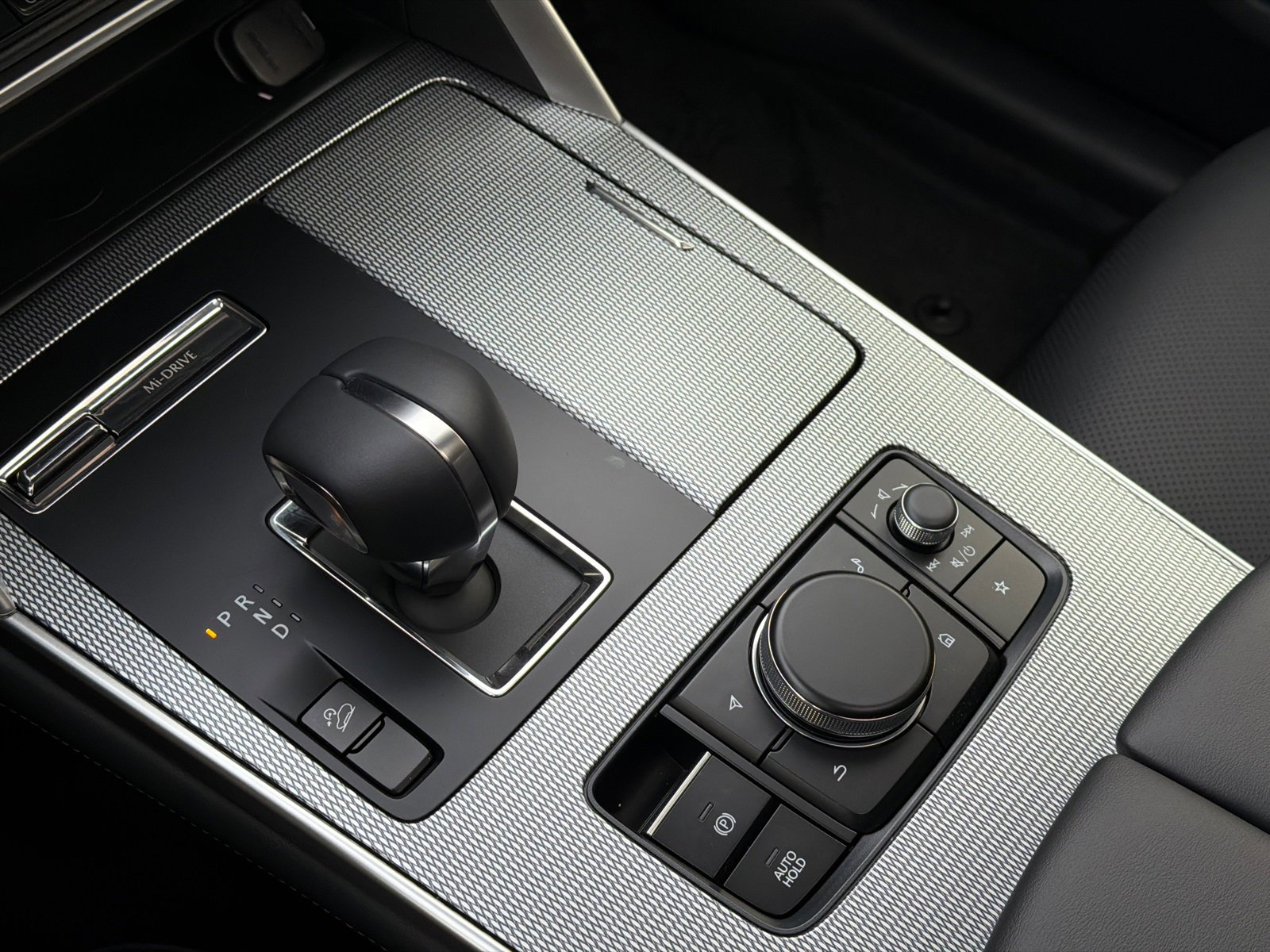 New 2026 MAZDA CX-70 3.3 Turbo w/ Preferred Package image 30