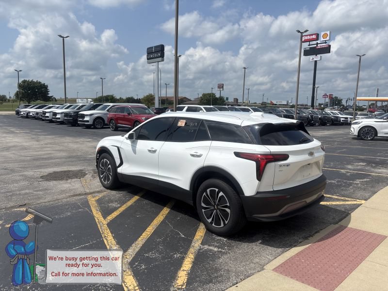 Used 2024 Chevrolet Blazer EV LT AWD/4WD image 3