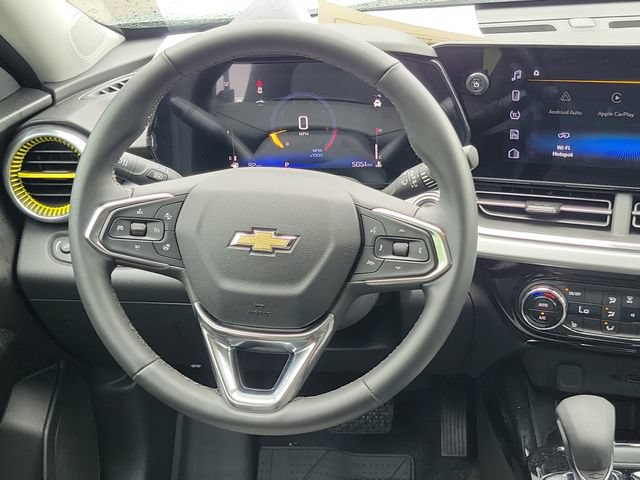 Used 2026 Chevrolet Trax LT w/ Driver Confidence Package FWD image 27