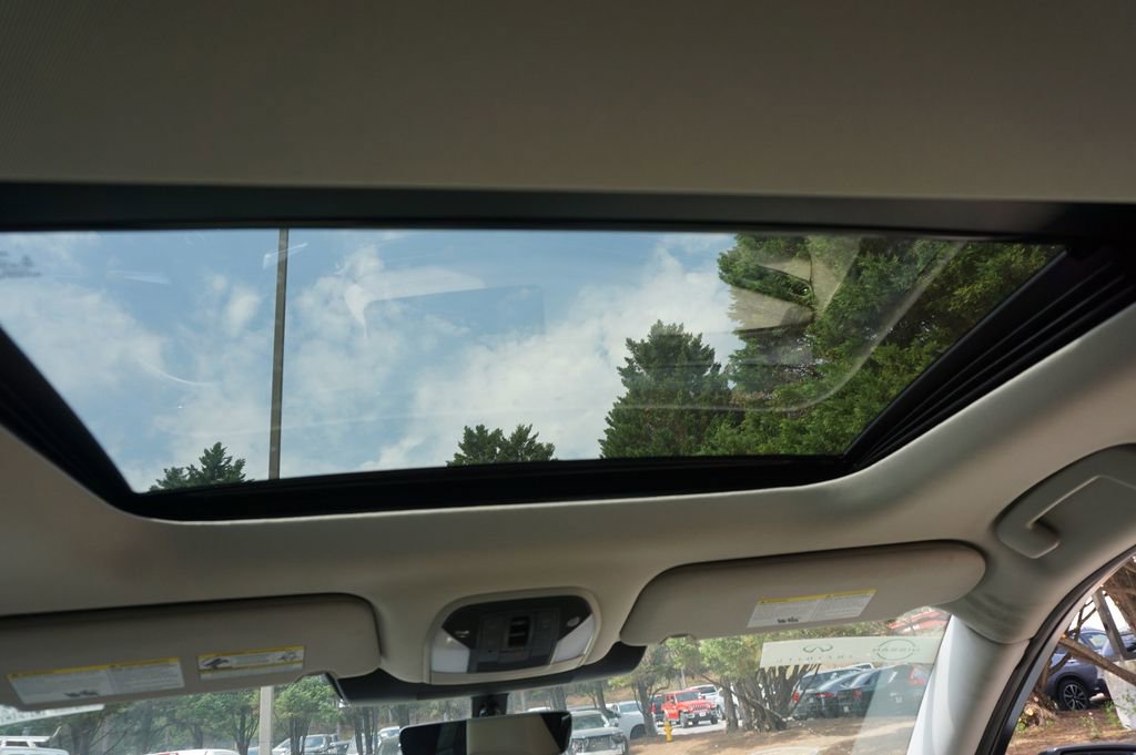 Used 2023 INFINITI QX60 Luxe w/ Cargo Package image 14