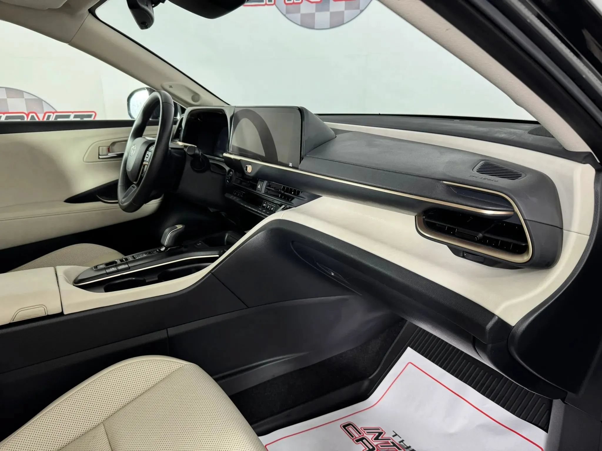 Used 2023 Toyota Crown w/ Advanced Technology Package AWD/4WD image 12