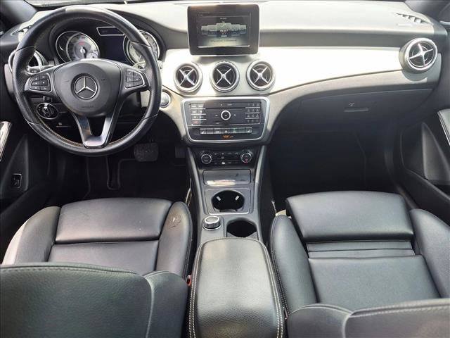 Used 2017 Mercedes-Benz GLA 250 image 16