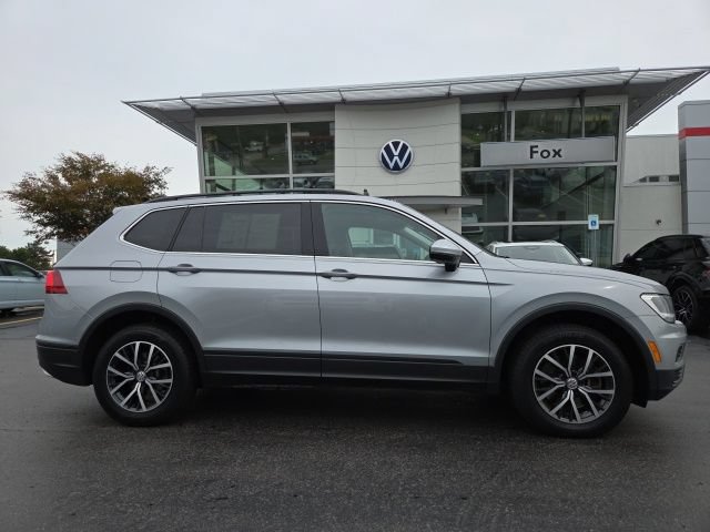 Used 2019 Volkswagen Tiguan SE w/ Panoramic Sunroof Package AWD/4WD image 8