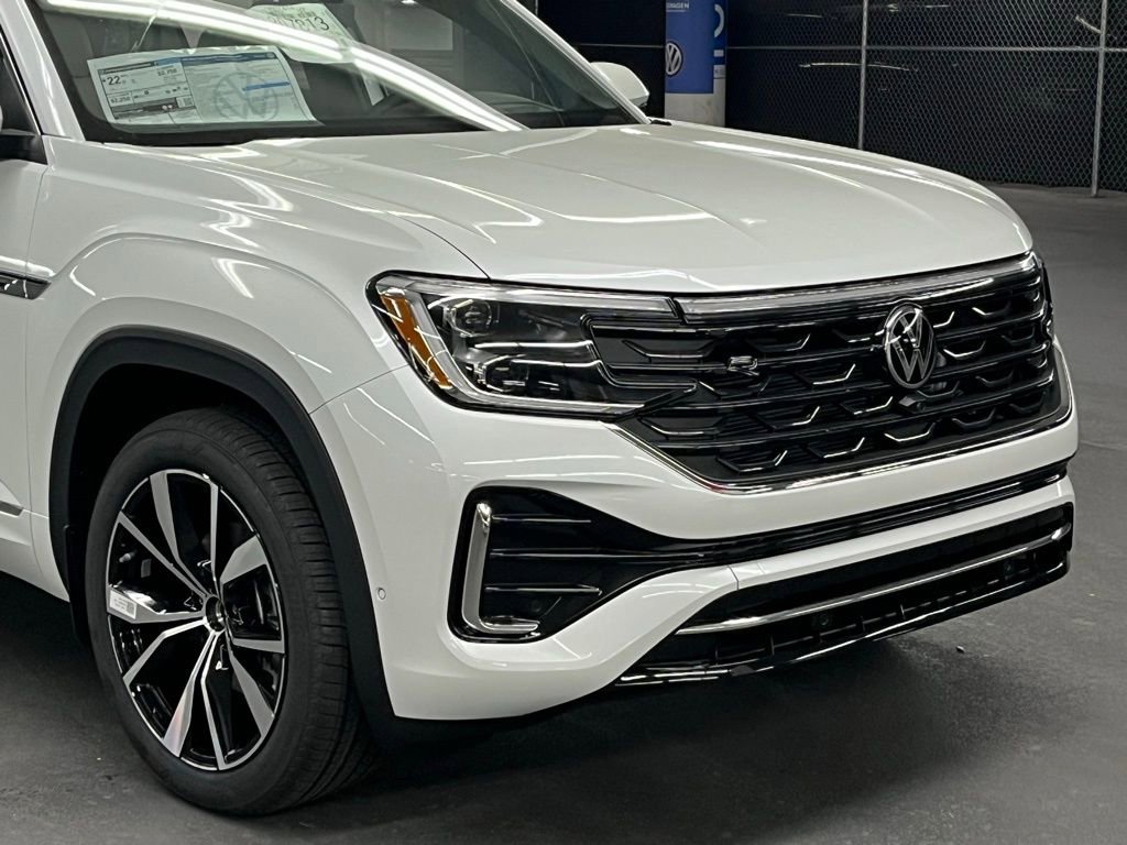 New 2026 Volkswagen Atlas Cross Sport SEL Premium R-Line image 42