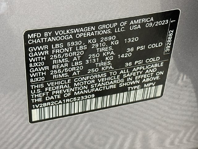 Used 2024 Volkswagen Atlas SEL AWD/4WD image 35
