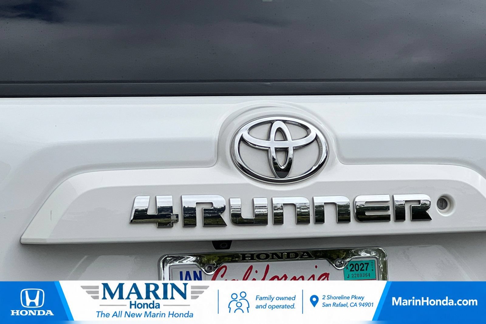 Used 2016 Toyota 4Runner SR5 AWD/4WD image 33