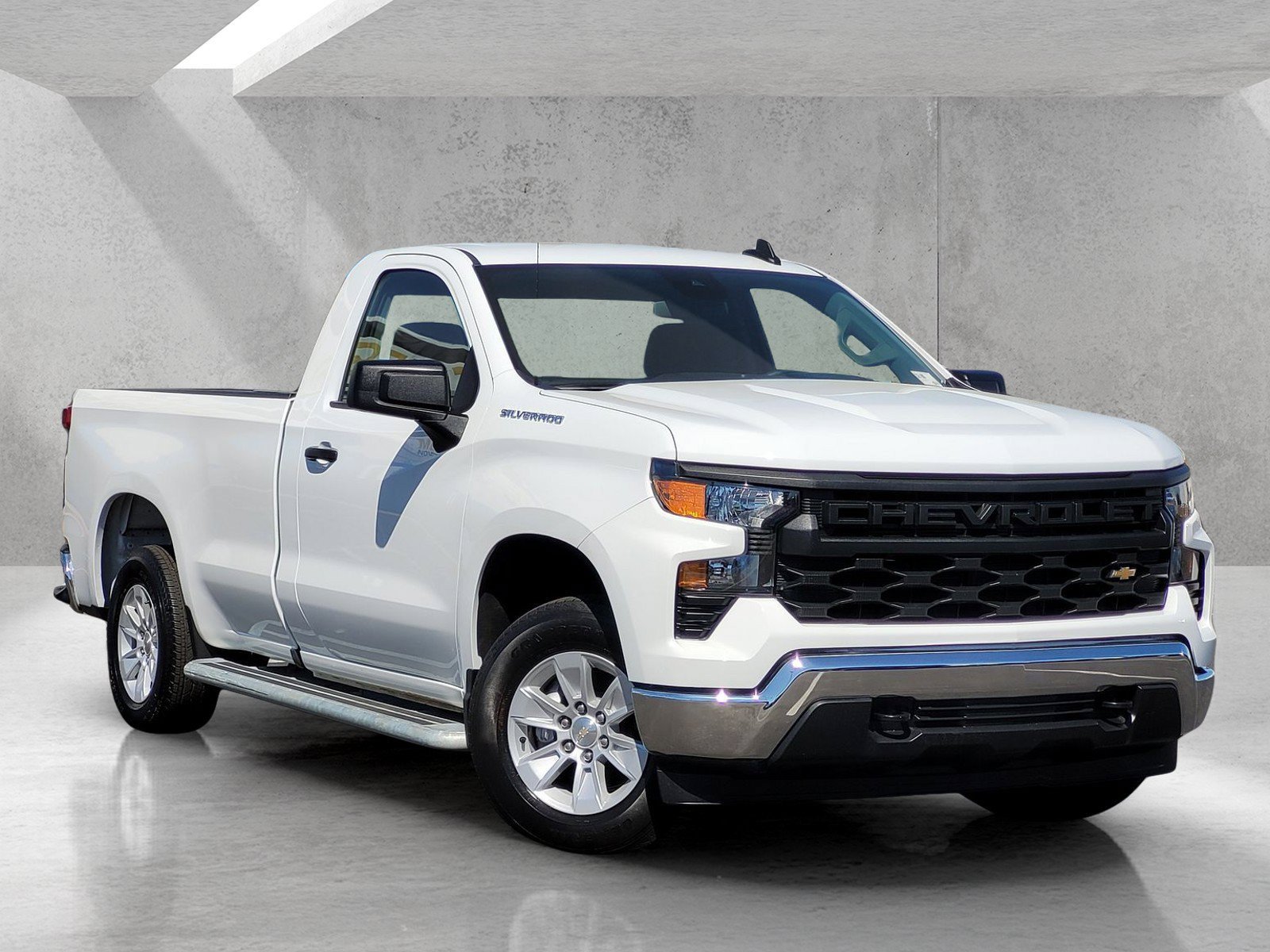 Used 2025 Chevrolet Silverado 1500 W/T