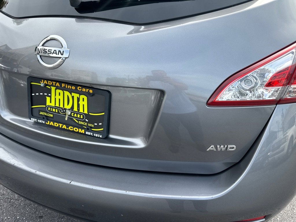 Used 2013 Nissan Murano S image 11