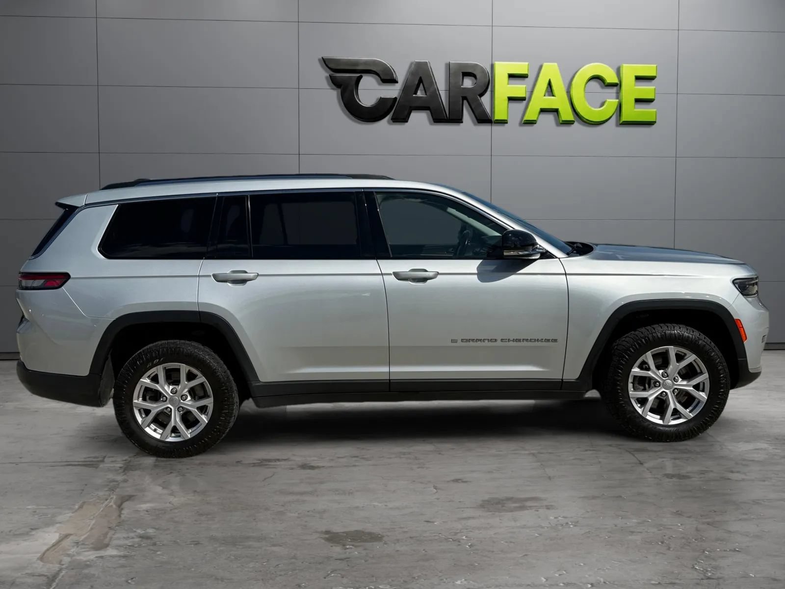 Used 2021 Jeep Grand Cherokee L Limited AWD/4WD image 14