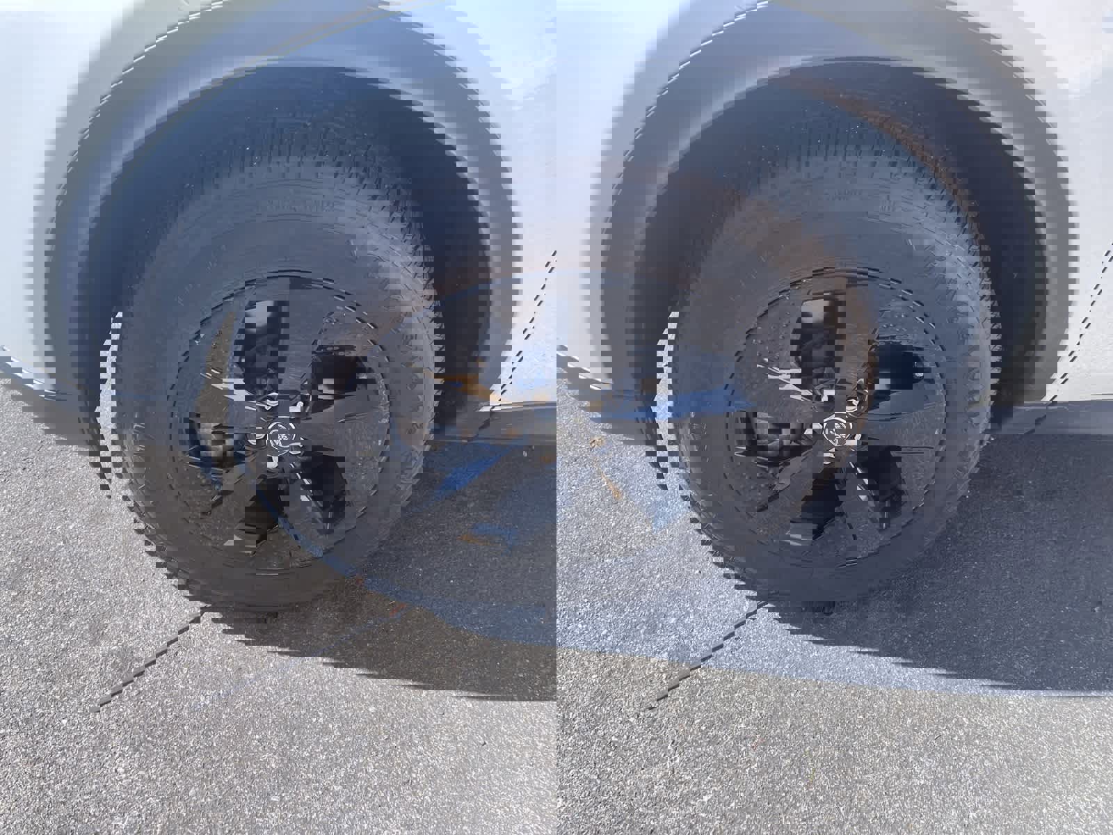 Used 2020 Land Rover Discovery Sport SE image 6