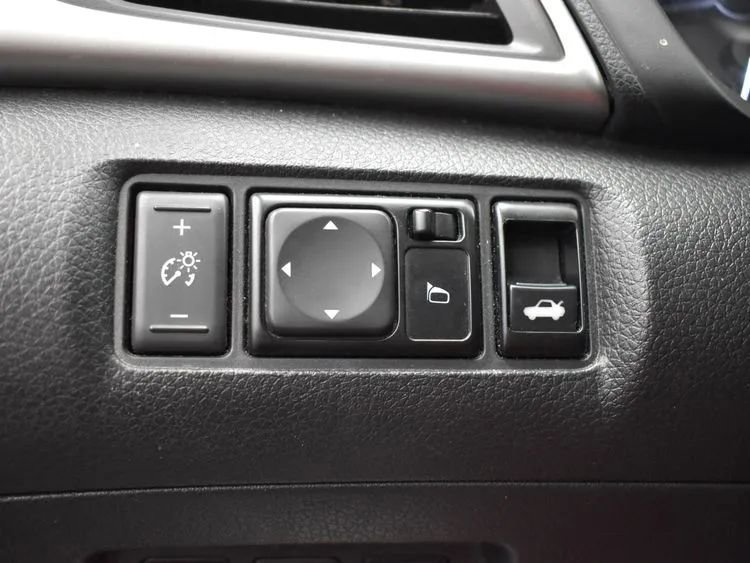 Used 2019 Nissan Sentra SV image 21