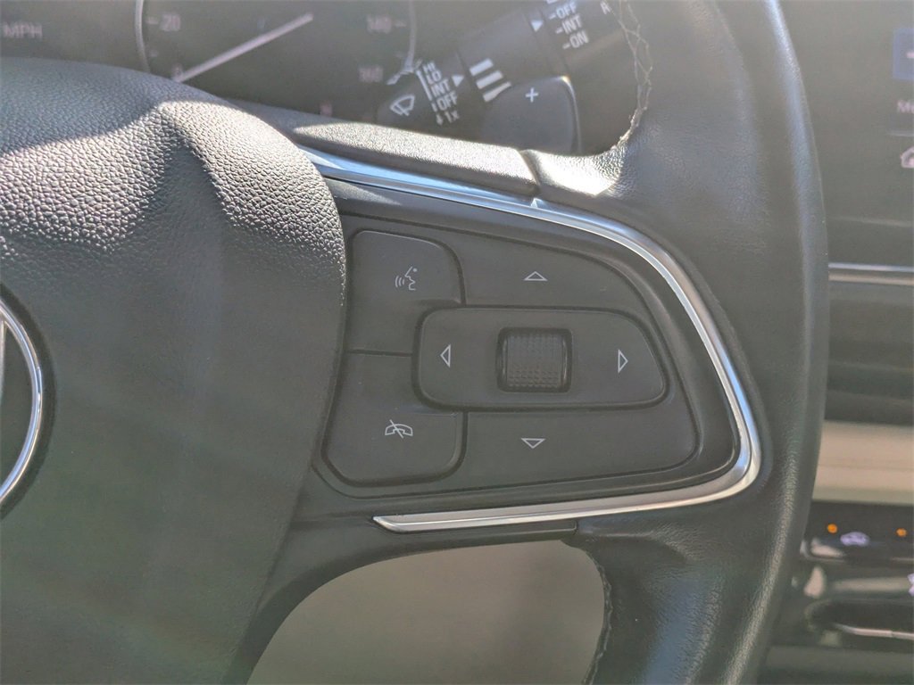 Used 2023 Buick Envision Preferred image 27