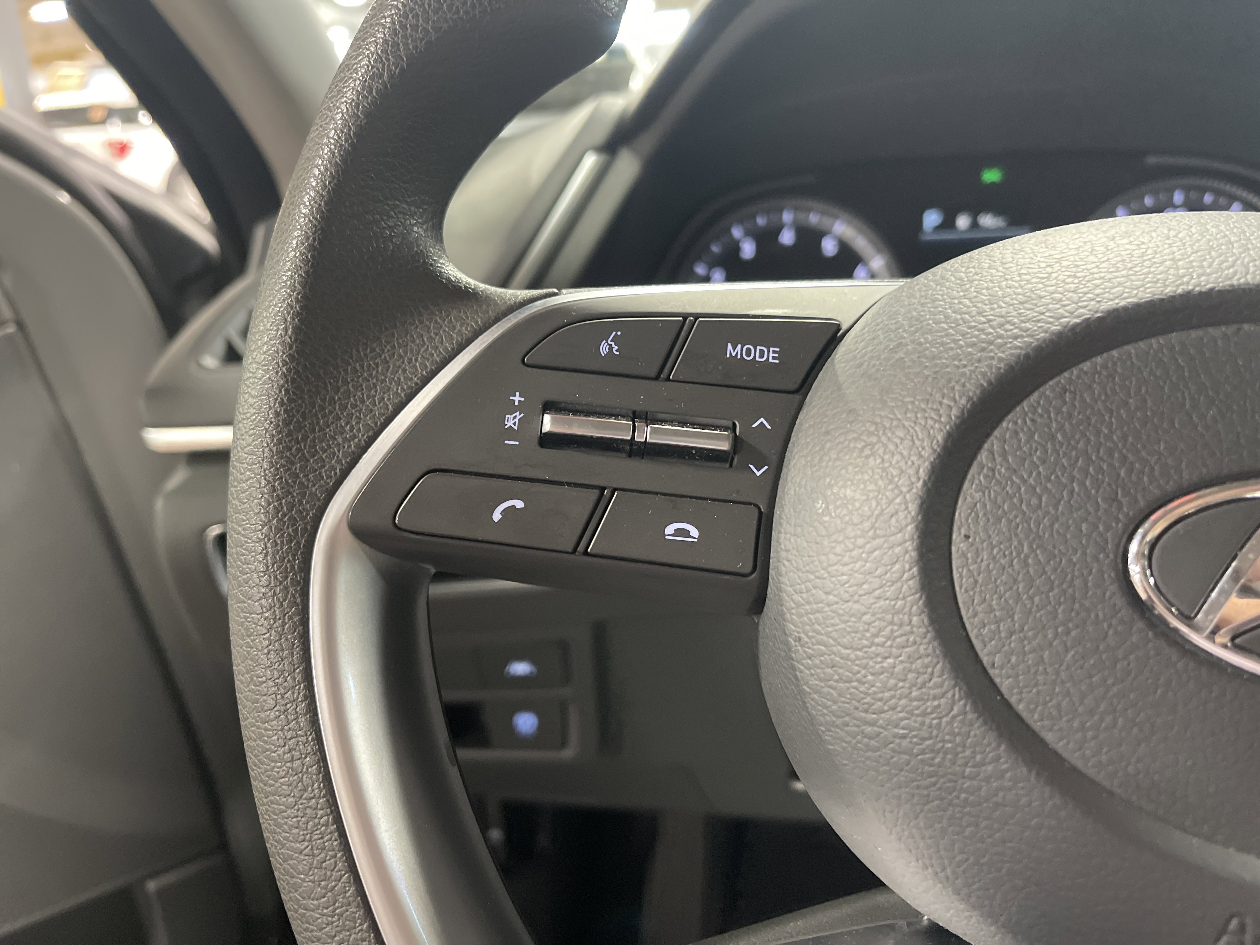 Used 2022 Hyundai Sonata SEL image 16