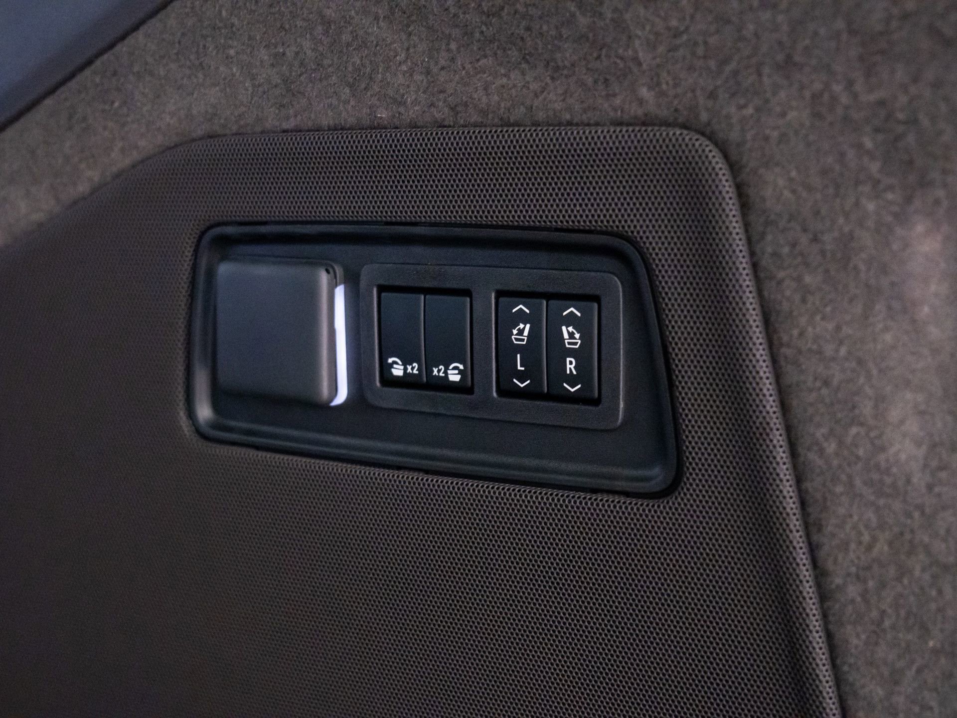 New 2026 Cadillac Escalade Luxury w/ Touring Package image 38