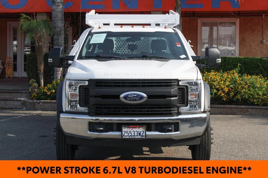 Used 2019 Ford F550 2WD Crew Cab Super Duty image 3