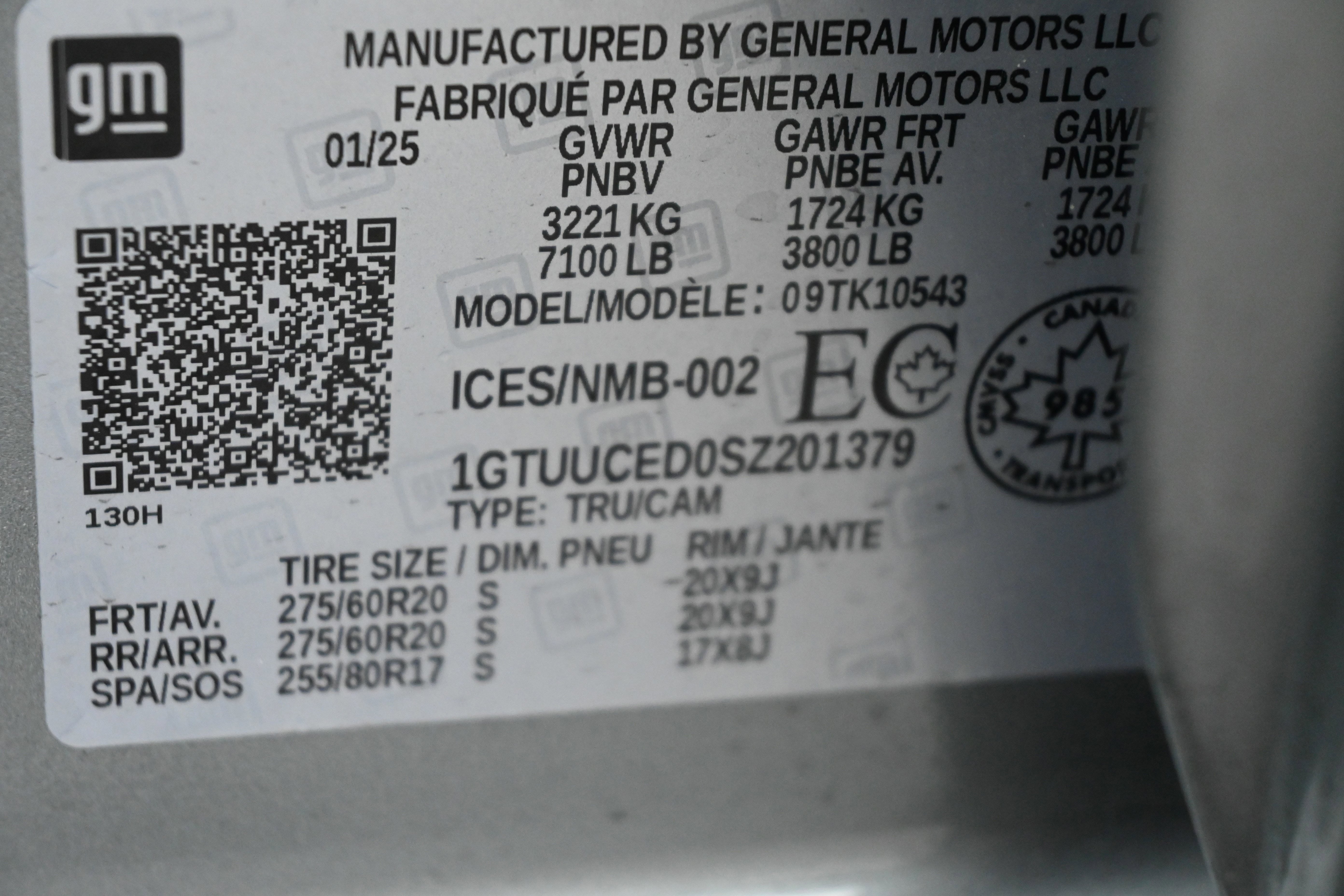 Used 2025 GMC Sierra 1500 Elevation image 35
