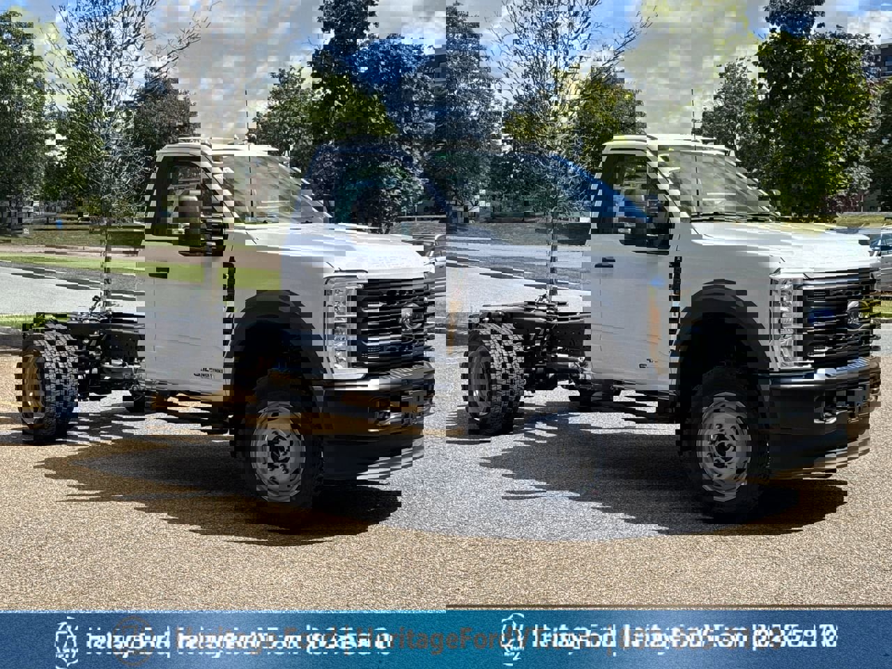 New 2025 Ford F550 4x4 Regular Cab Super Duty