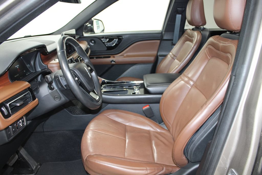 Used 2021 Lincoln Aviator Reserve w/ Equipment Group 201A AWD/4WD image 22