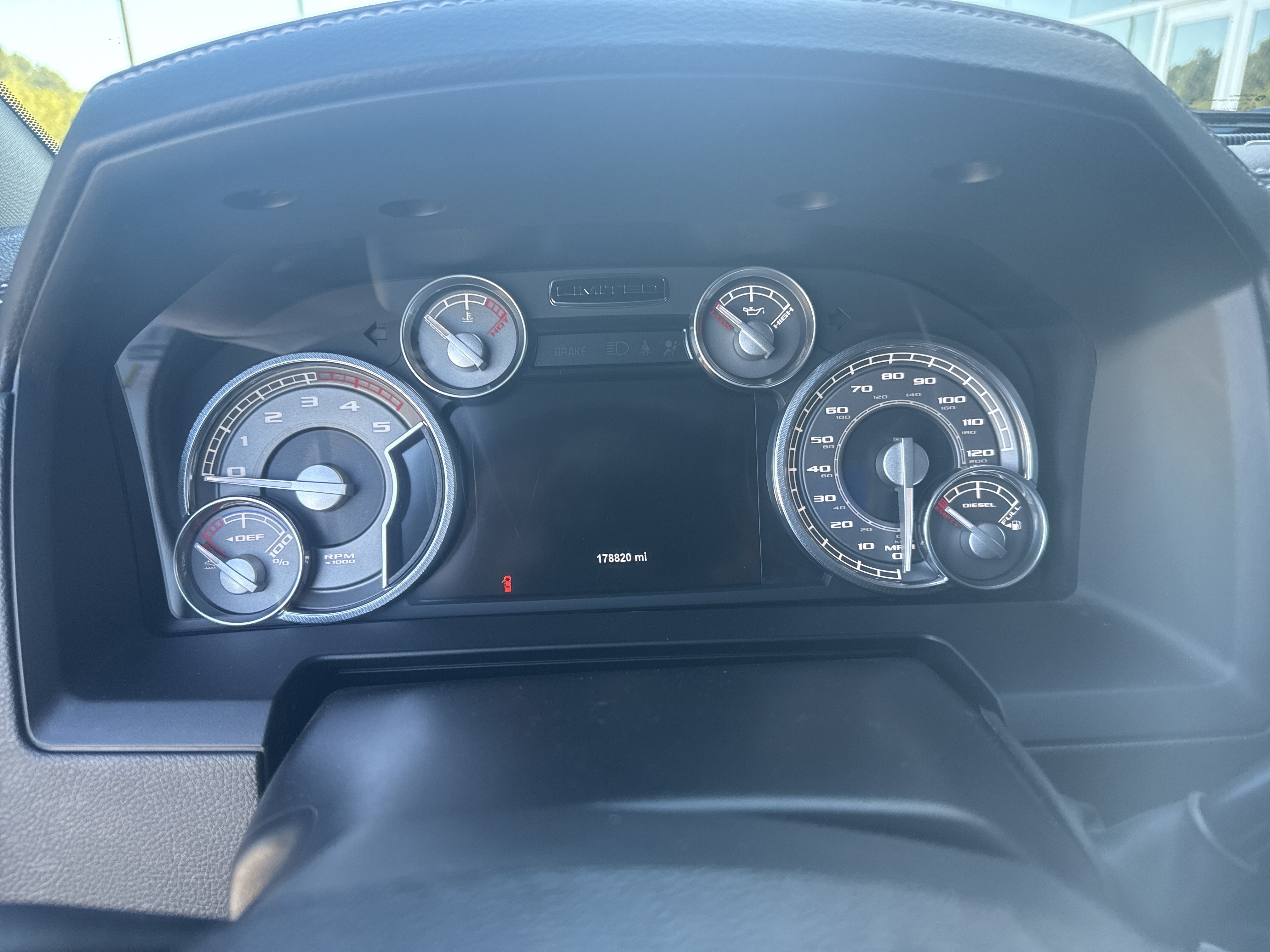 Used 2015 RAM 2500 Limited AWD/4WD image 16