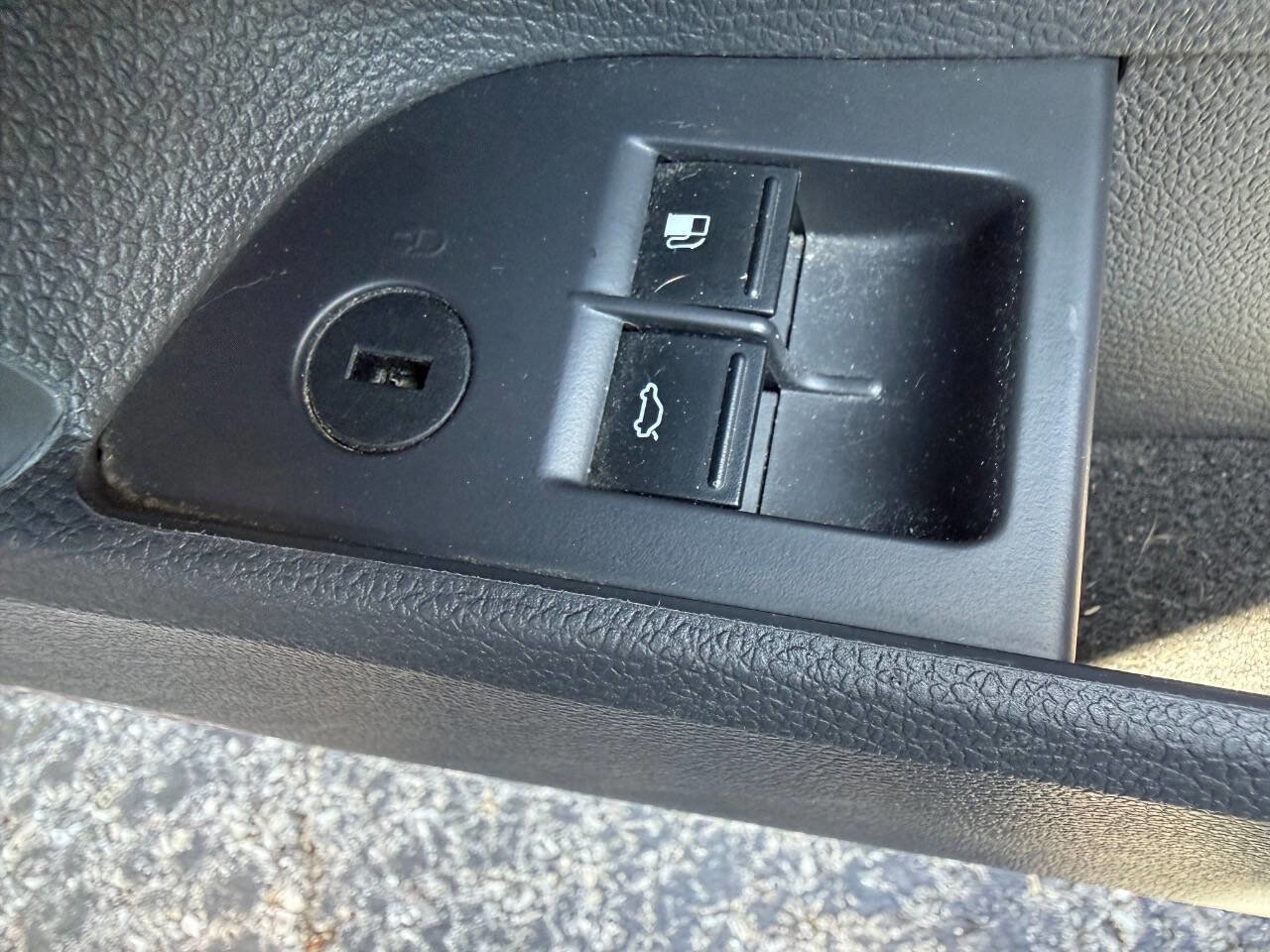Used 2008 Volkswagen Jetta Wolfsburg Edition FWD image 12