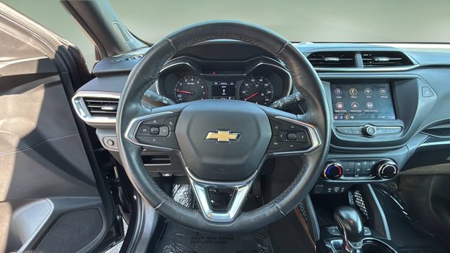 Used 2021 Chevrolet TrailBlazer ACTIV w/ Driver Confidence Package FWD image 12