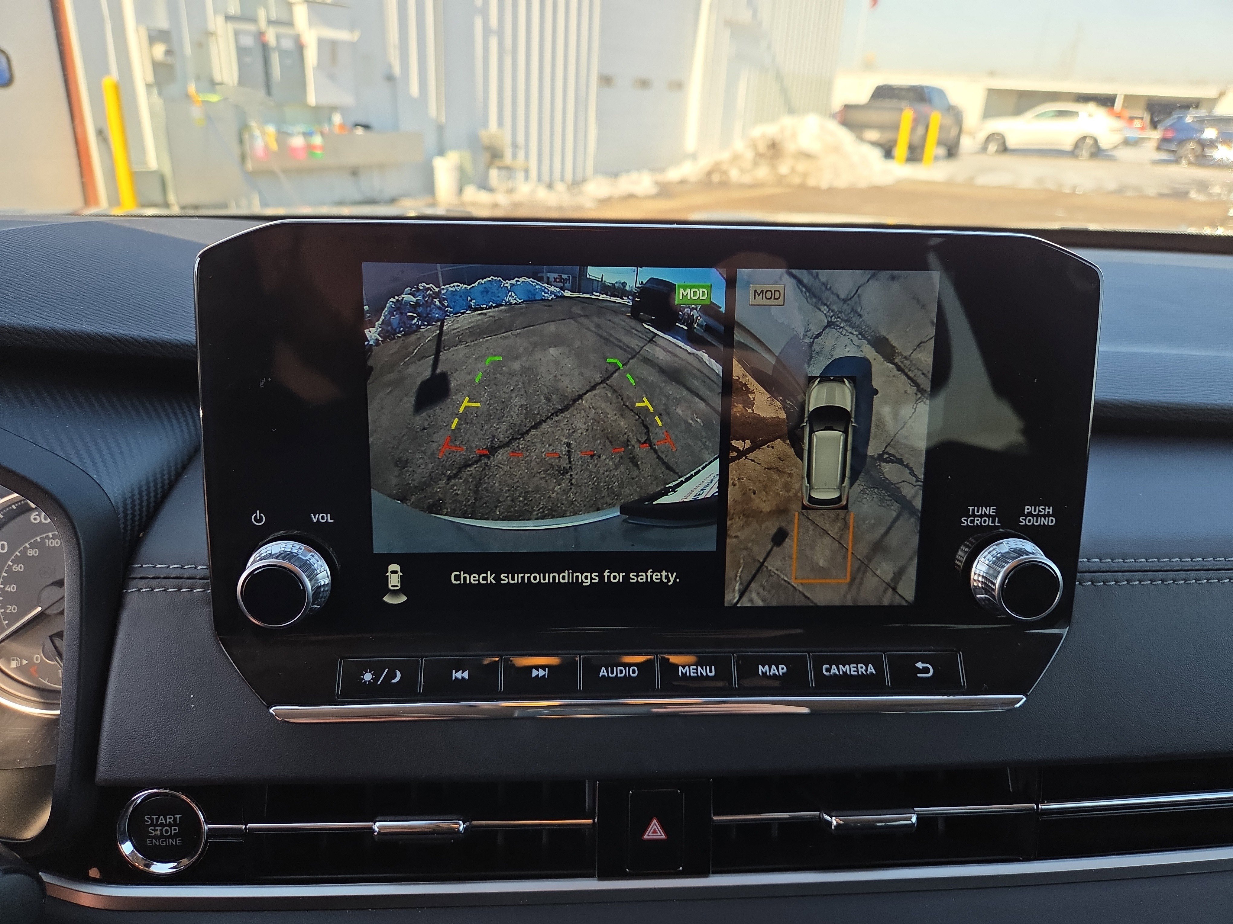 Used 2024 Mitsubishi Outlander SE Black Edition image 16