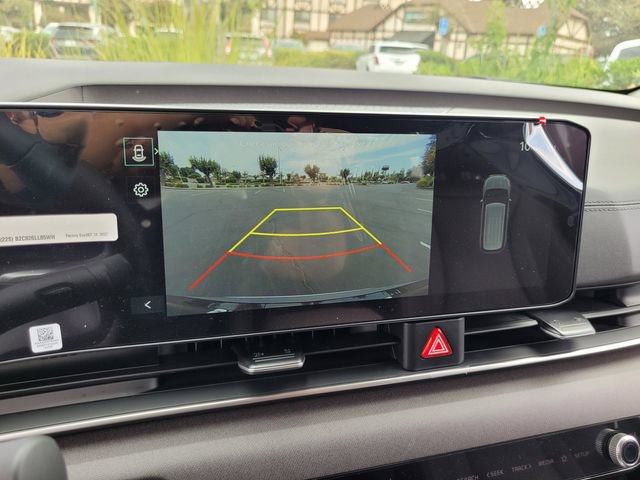 New 2026 Kia Carnival EX FWD image 9