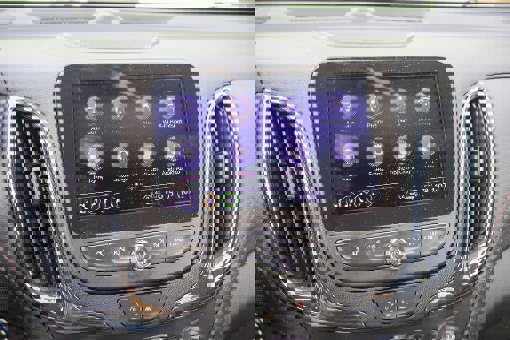 Certified 2022 Chevrolet Equinox RS w/ RS Leather Package image 18