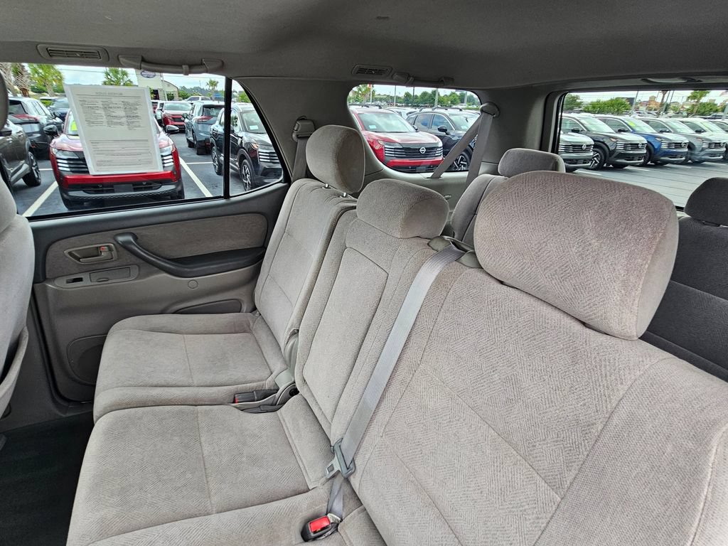 Used 2004 Toyota Sequoia SR5 AWD/4WD image 13