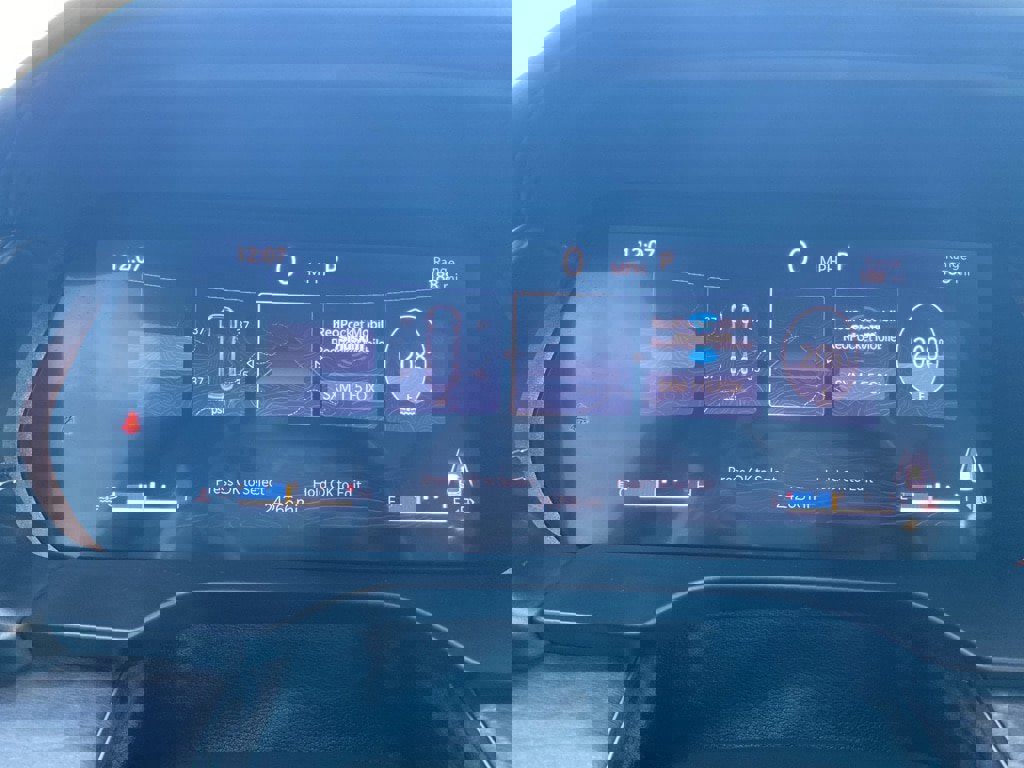 Used 2022 Jeep Grand Cherokee Overland image 28