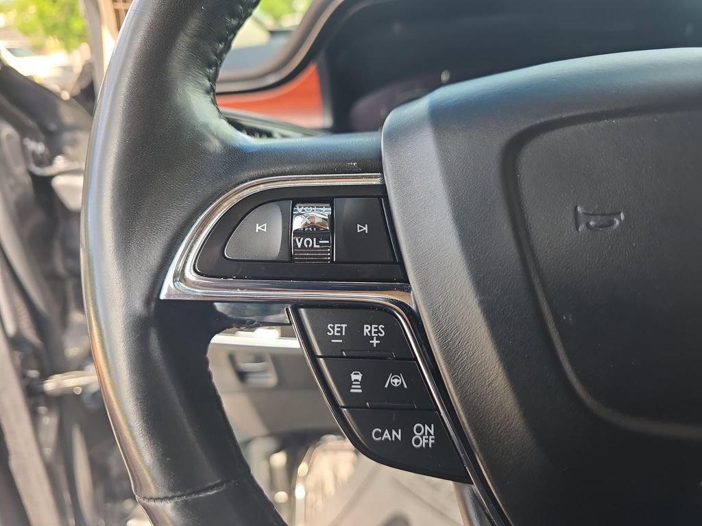 Used 2021 Lincoln Nautilus Reserve AWD/4WD image 25