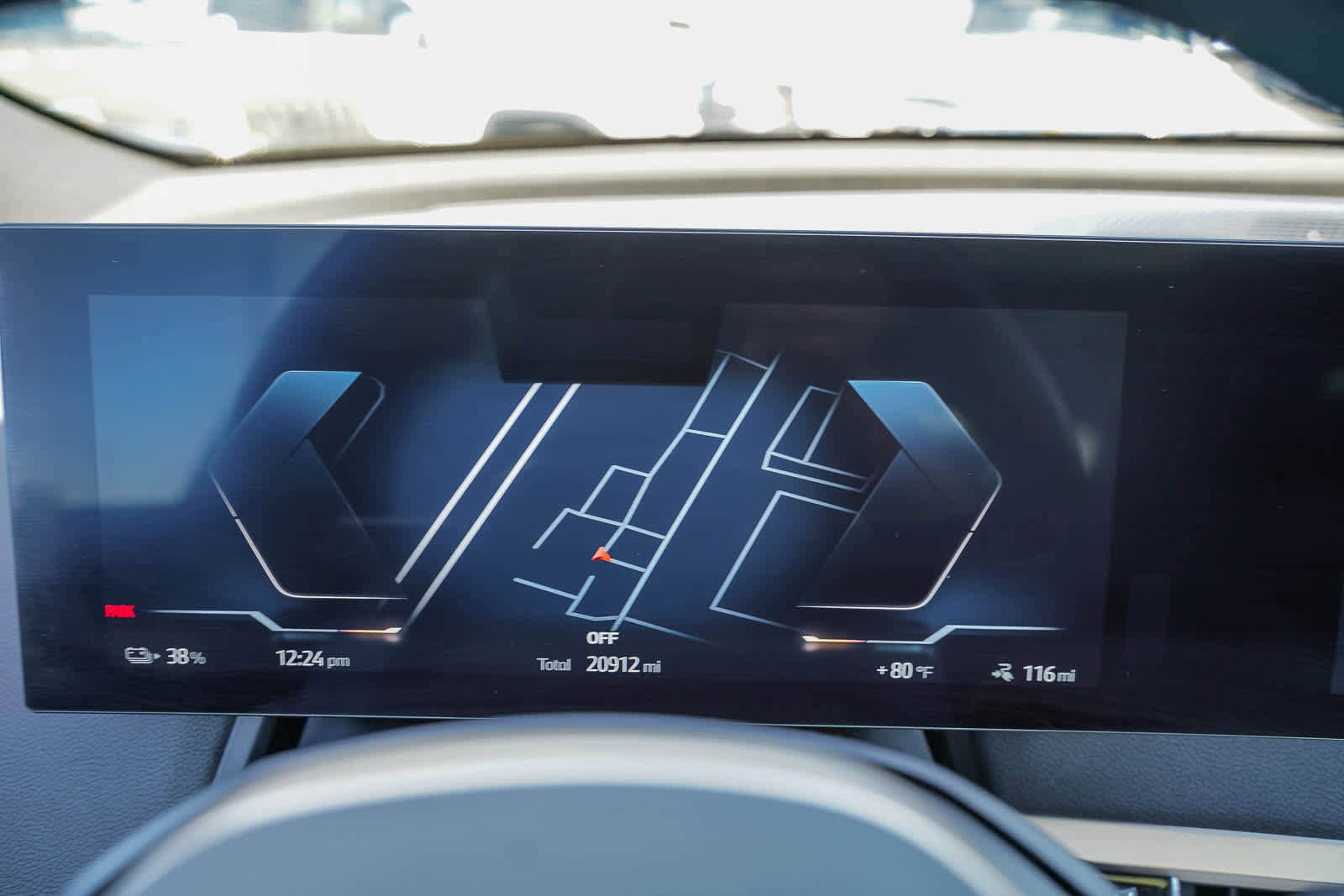 Used 2023 BMW iX xDrive50 w/ Sport Package image 23