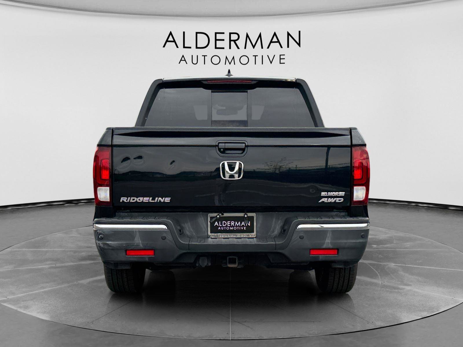 Used 2020 Honda Ridgeline RTL-E image 4