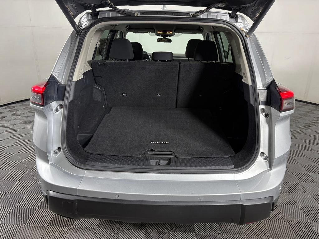 Used 2024 Nissan Rogue SV AWD/4WD image 28