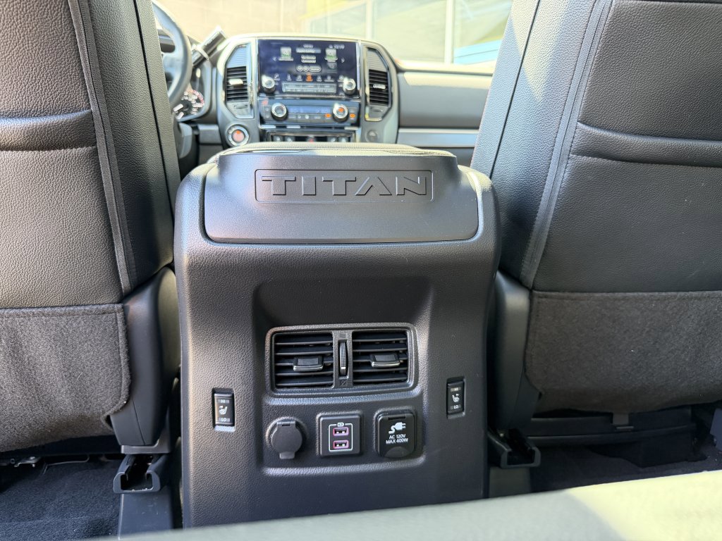 Used 2024 Nissan Titan PRO-4X w/ Pro-4x Convenience Package image 39