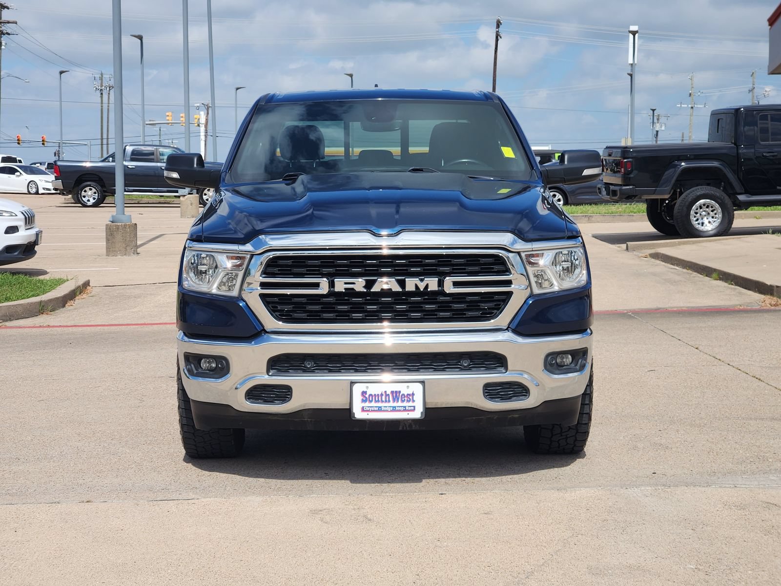 Used 2022 RAM 1500 Lone Star AWD/4WD image 6