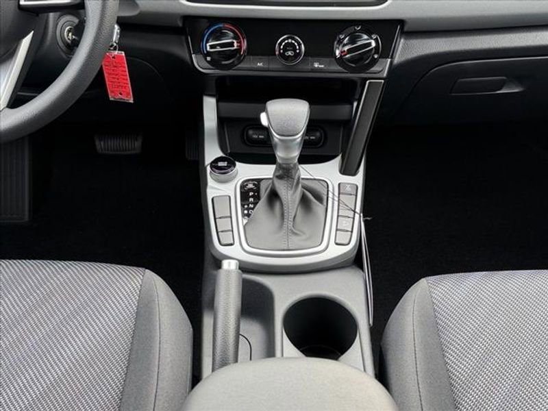 New 2026 Kia Seltos LX image 15