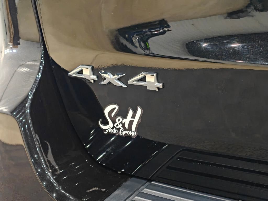 Used 2021 Jeep Grand Cherokee Laredo AWD/4WD image 46