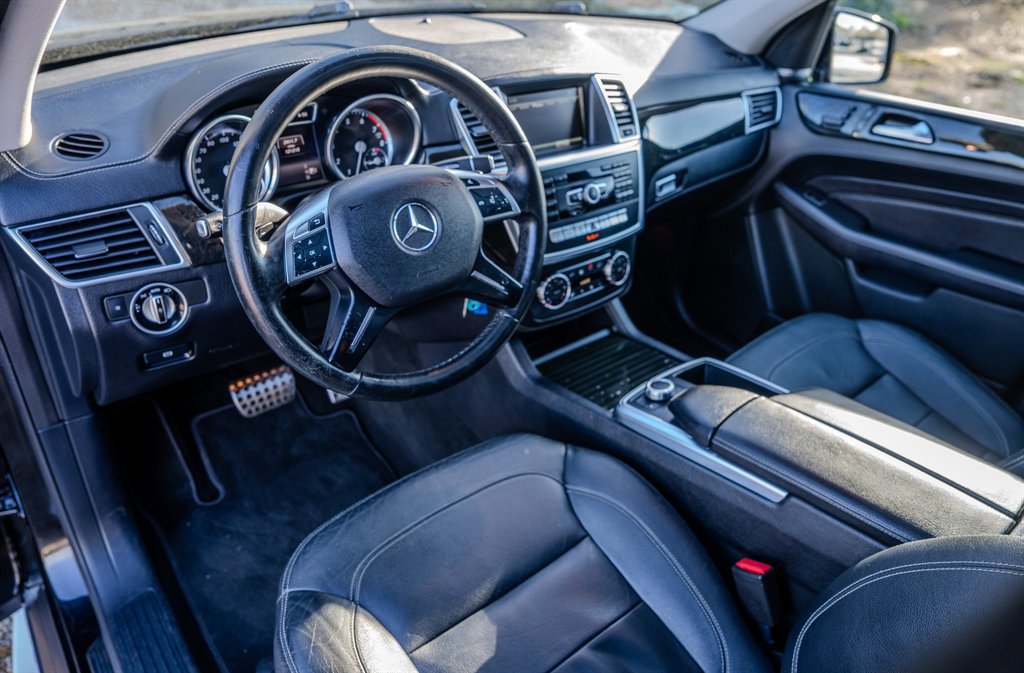 Used 2015 Mercedes-Benz ML 400 4MATIC image 14