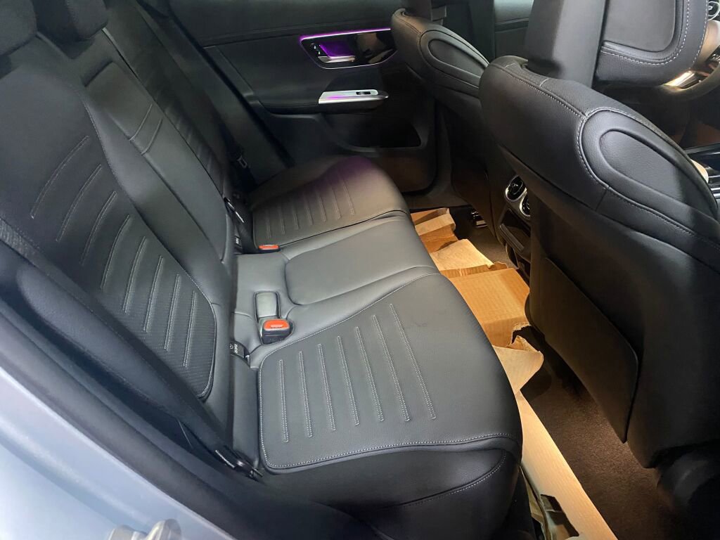 New 2026 Mercedes-Benz GLC 300 4MATIC image 19