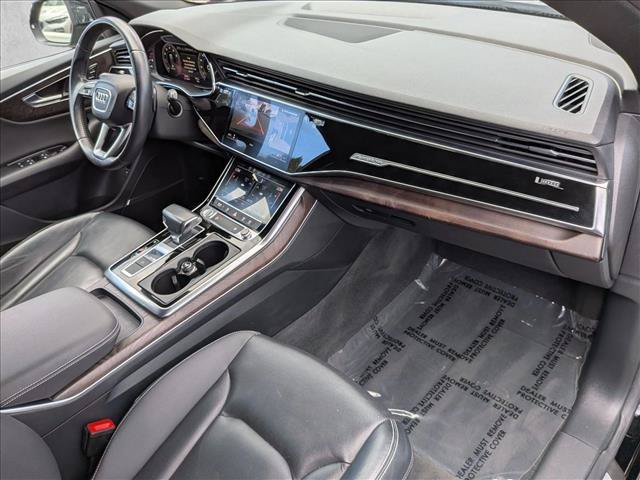 Used 2019 Audi Q8 Premium Plus w/ Premium Plus AWD/4WD image 24