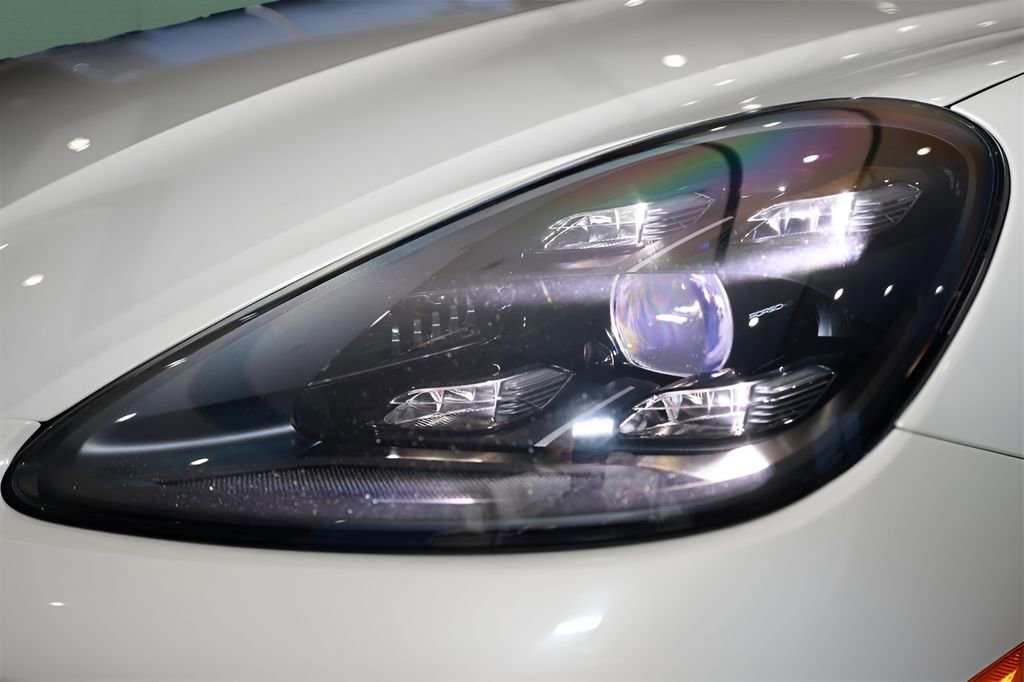 Used 2023 Porsche Cayenne Turbo GT image 45