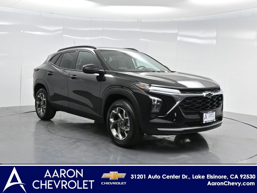 New 2026 Chevrolet Trax LT w/ Sunroof Package FWD image 41