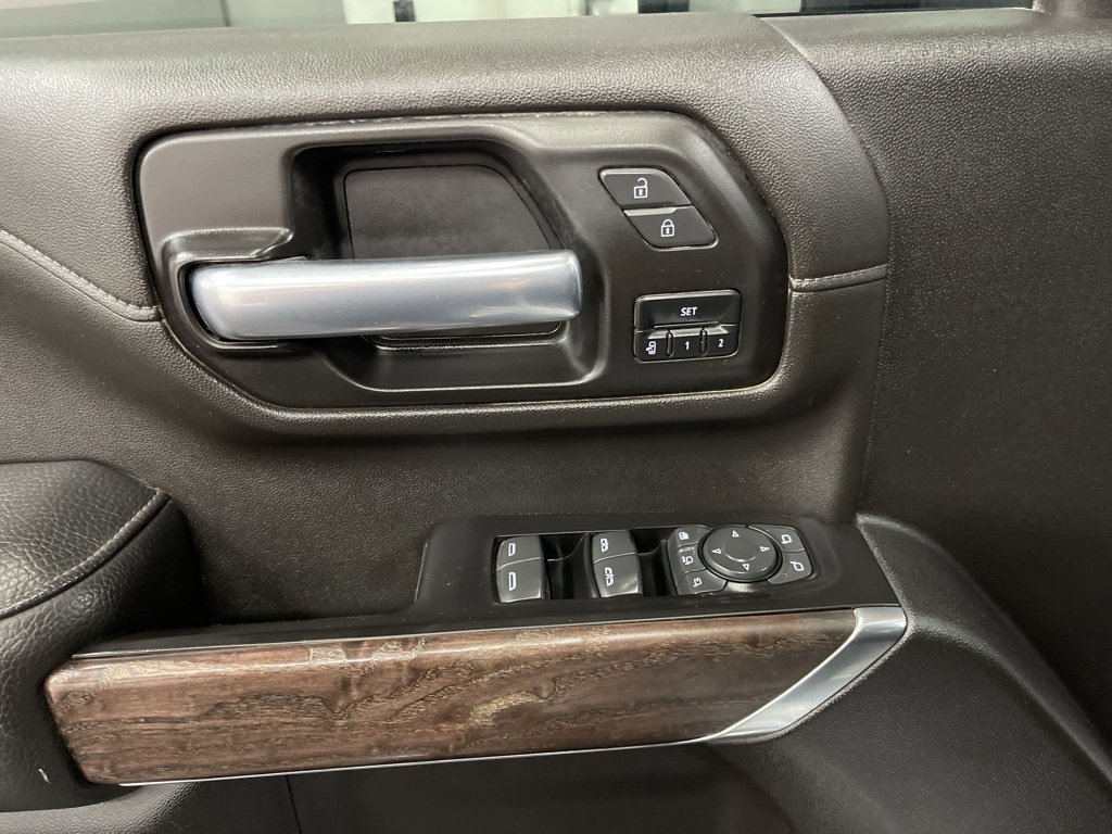 Used 2022 GMC Sierra 3500 Denali image 20