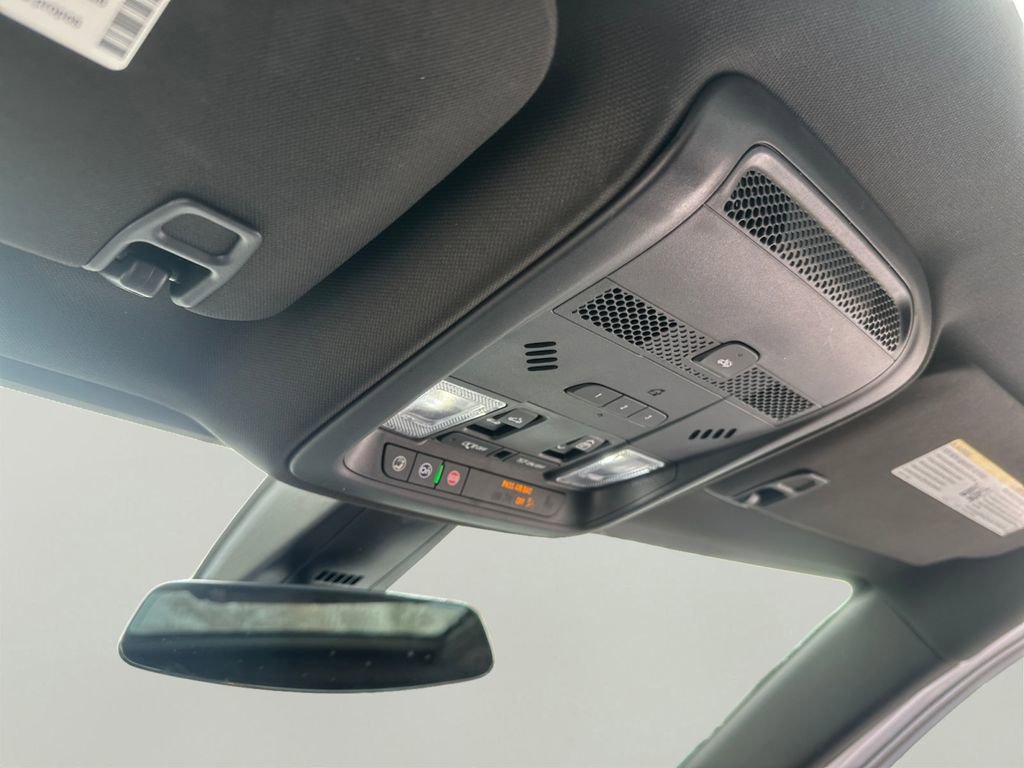 Used 2023 Cadillac XT5 Premium Luxury image 23