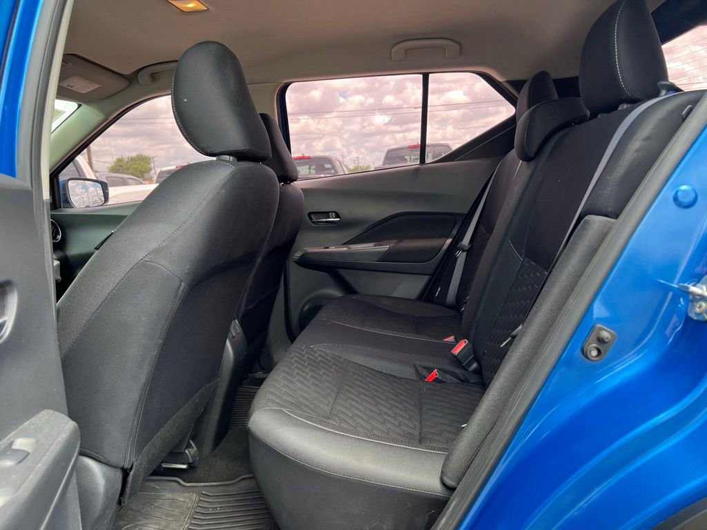 Certified 2023 Nissan Kicks SV FWD image 16